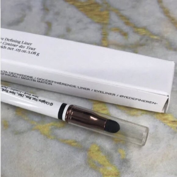 Origins | Eye Defining Liner Charcoal - Picture 3 of 3